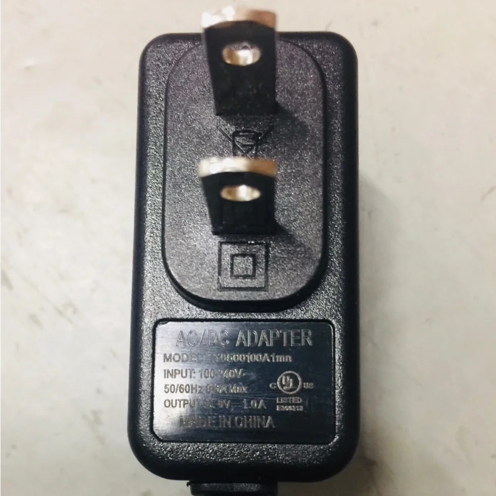 AC/DC Adapter - Picture 1 of 4